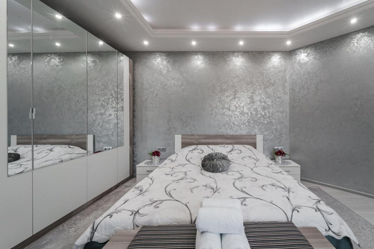 City Apartments - A Brand New Luxury & Comfy. アセノヴグラト エクステリア 写真
